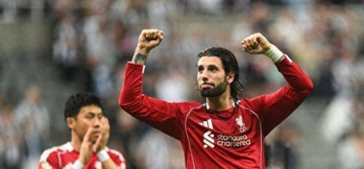 开云-关于北城鲸鲨队鏖战江汉黑豹队，橄榄球杯赛险胜，核心复出即建功。高压逼抢成功的信息