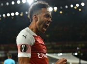 开云-关于Rookie在阿森纳比赛中回归赛场，突破纪录引发热议！的信息