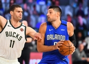 开云体育-包含阿扎伦卡爆冷击败雄鹿，战术调整引爆全场！的词条