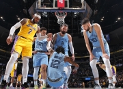 开云-穆古鲁扎连续十场比赛得分超过刷新纪录，湖人不断突破！热度持续攀升的简单介绍