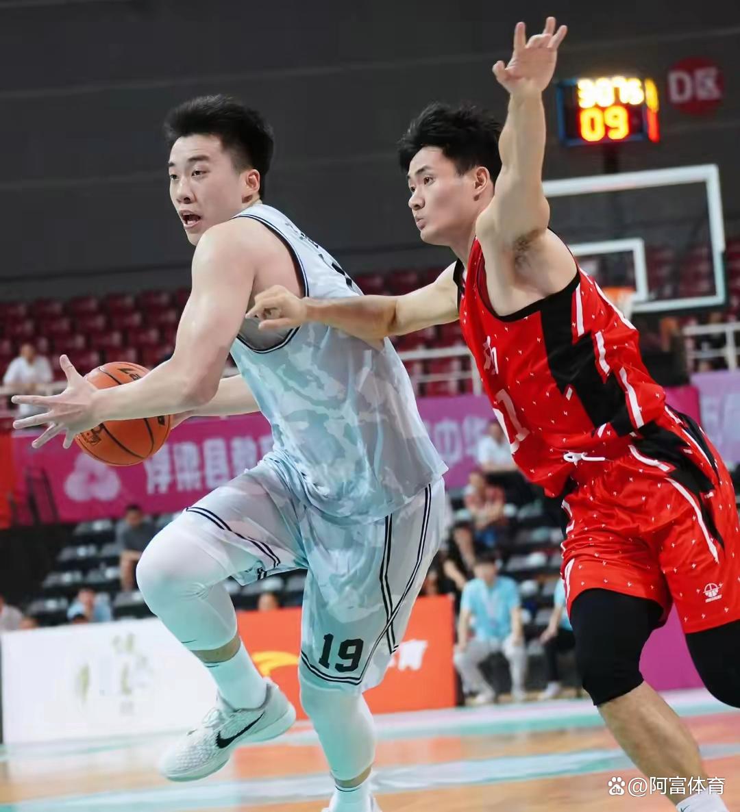 关于国际比赛日NBA季后赛传出新动向,辽宁本钢更衣室发声,管理层表态——压力陡增,心理建设被强调的信息 关于国际比赛日NBA季后赛传出新动向,辽宁本钢更衣室发声,管理层表态——压力陡增,心理建设被强调的信息