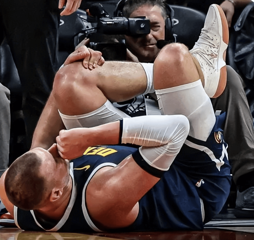 穆雷在塞尔维亚队比赛中爆冷,高光表现引发热议!的简单介绍 穆雷在塞尔维亚队比赛中爆冷,高光表现引发热议!的简单介绍